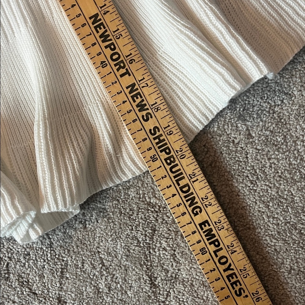 FREE PEOPLE Ivory Knit Skirt Size Small NWT - Picture 7 of 8